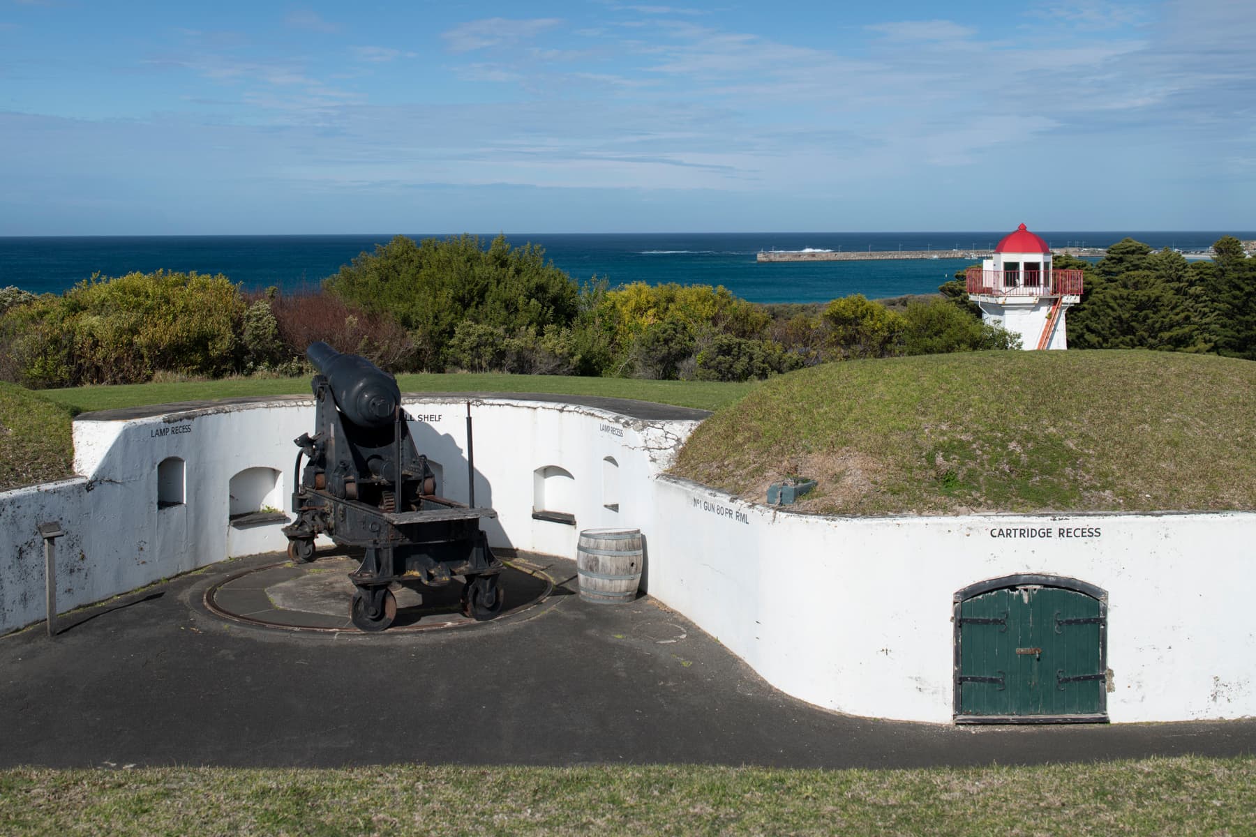 Lady Bay Lighthouse Complex (guns and battery)